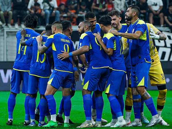 Arema FC Optimalkan Sisa Waktu untuk Evaluasi dan Matangkan Skema Permainan